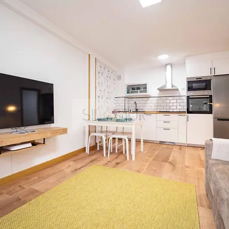 Apartment Mercadin By Silastur Oviédo