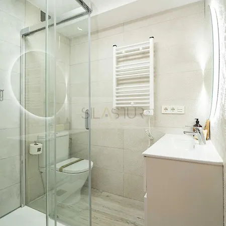 Apartment Mercadin By Silastur Oviédo