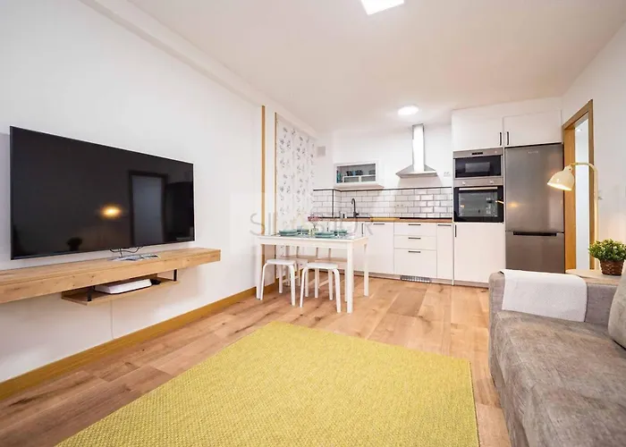 Apartment Mercadin By Silastur Oviédo